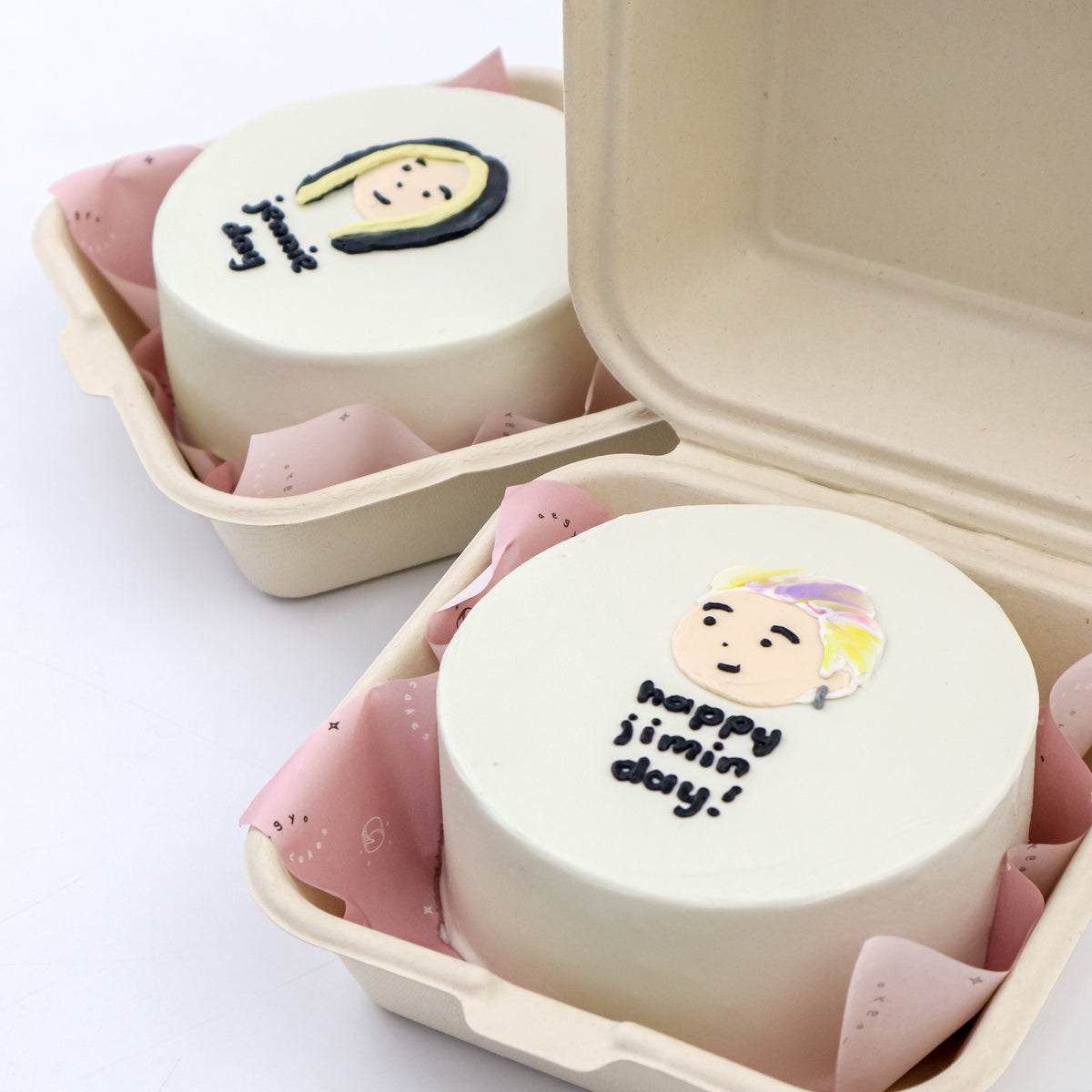 TinyTAN BTS Lunchbox Aegyo Cake ~ A quick peek into the ~long~ process it  takes creating these kiyowo Custom Lunchbox Aegyo…