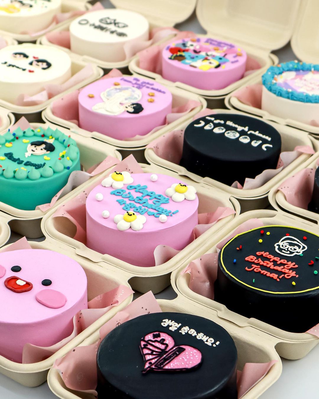 NOW OPEN: Slots for July 2021 Lunchbox Cakes