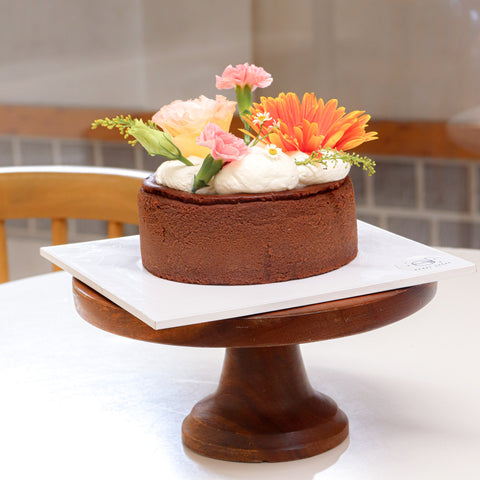 6" Dear Eomma Dark Chocolate Bonbon Burnt Basque Aegyo Cheesecake