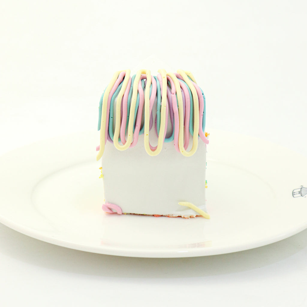 6" Daily Rainbow Velvet with Cream Cheese Frosting Aegyo Cake (Original)