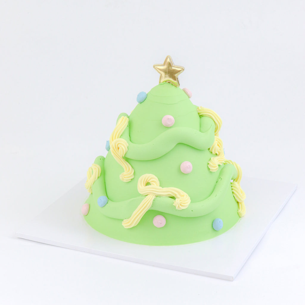 6" Bonbon the Bear Christmas Tree (Winter Edition)