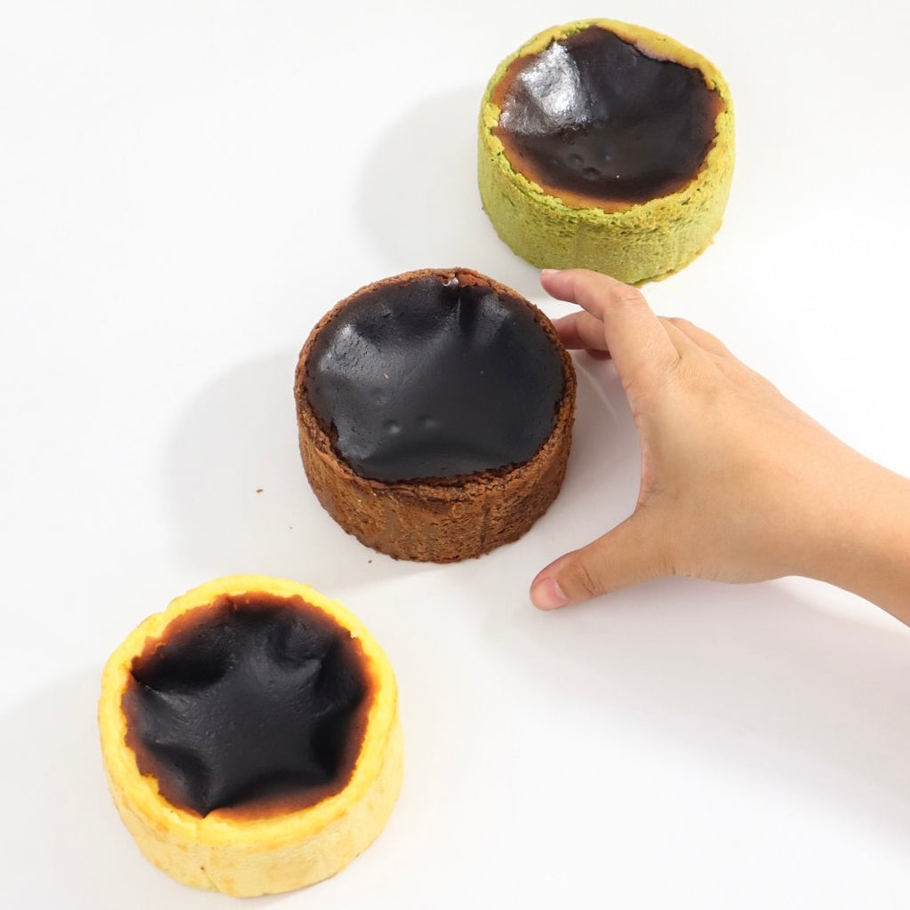 Lunchbox Dark Choco Bonbon Burnt Basque Aegyo Cheesecake (Winter Edition)