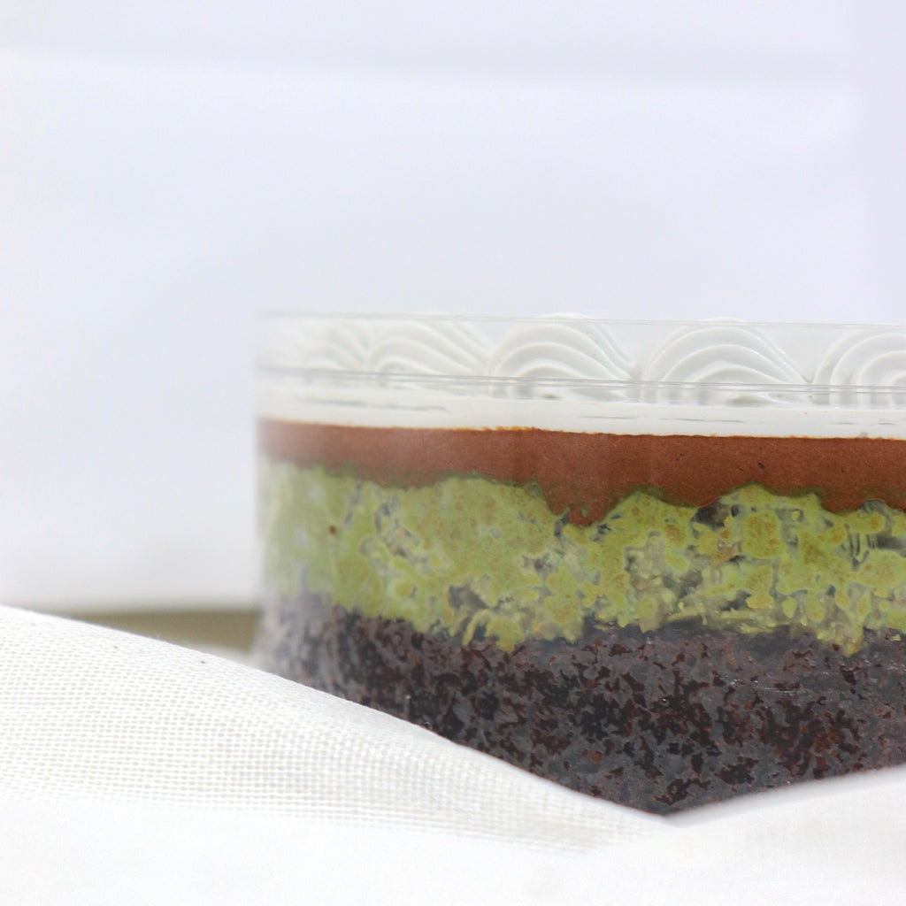 Pistachio Malagos Cloud Aegyo Cake