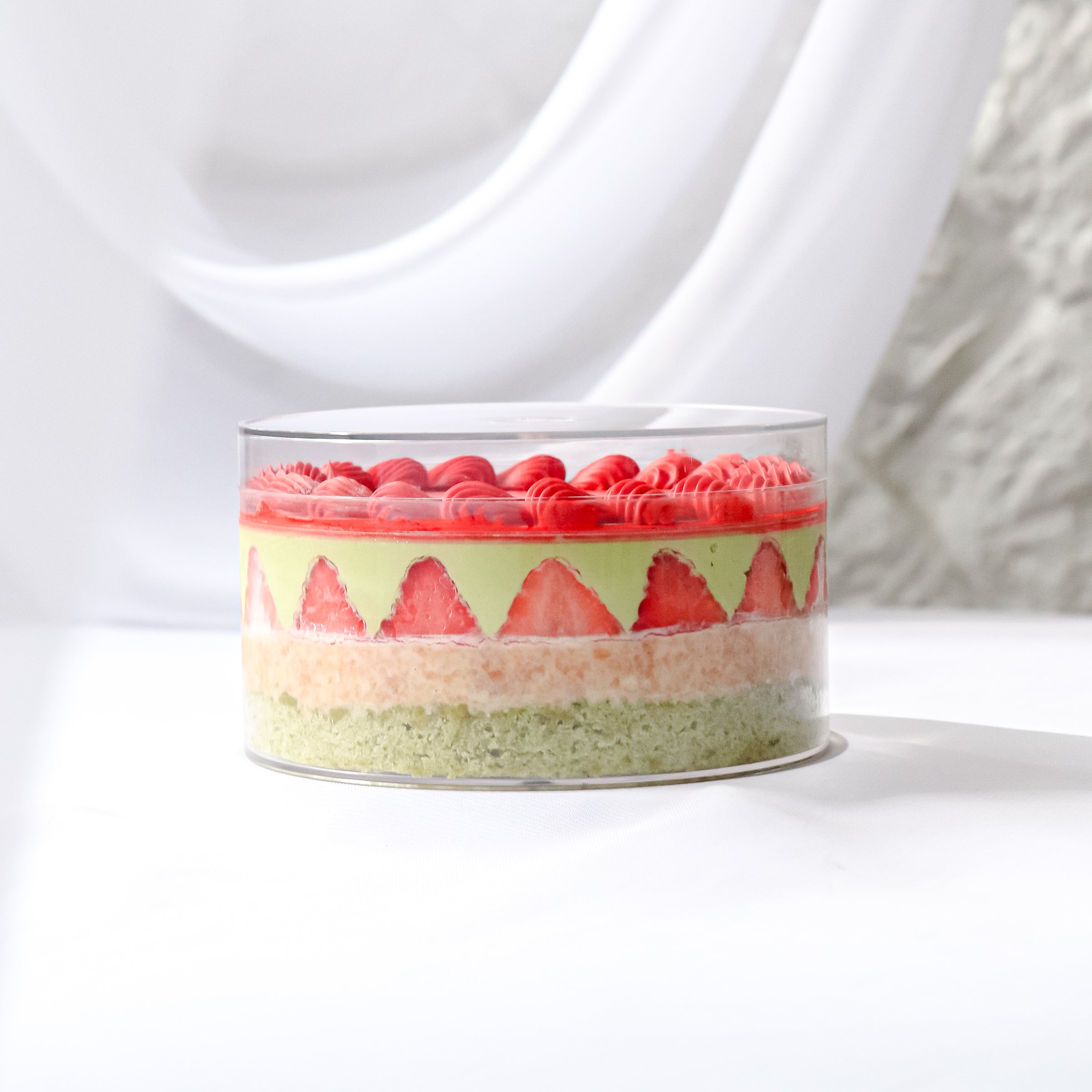 Matcha Strawberry Cloud Valentine Aegyo Cake