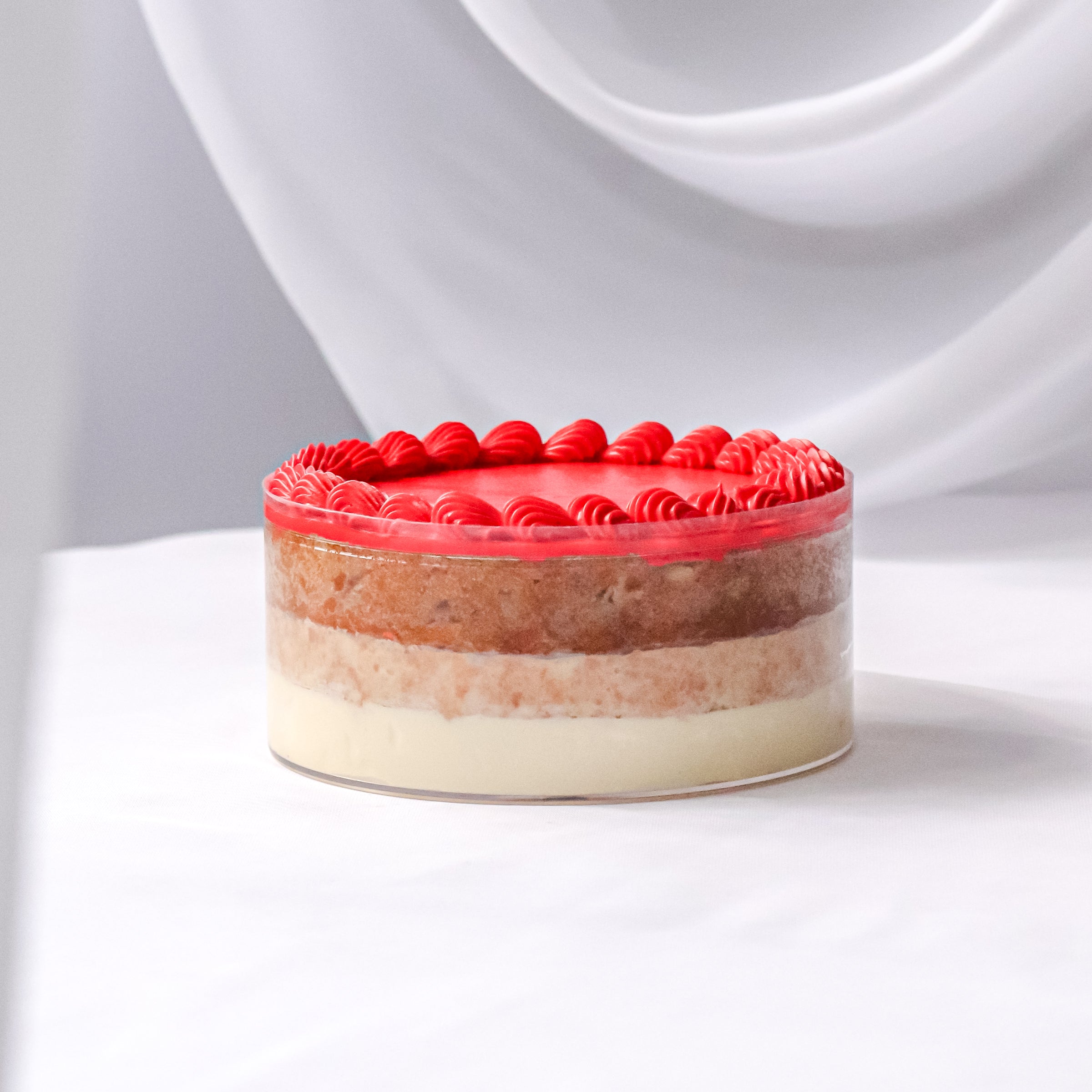 Carrot Cashew Cream Cheese Cloud Valentine Aegyo Cake