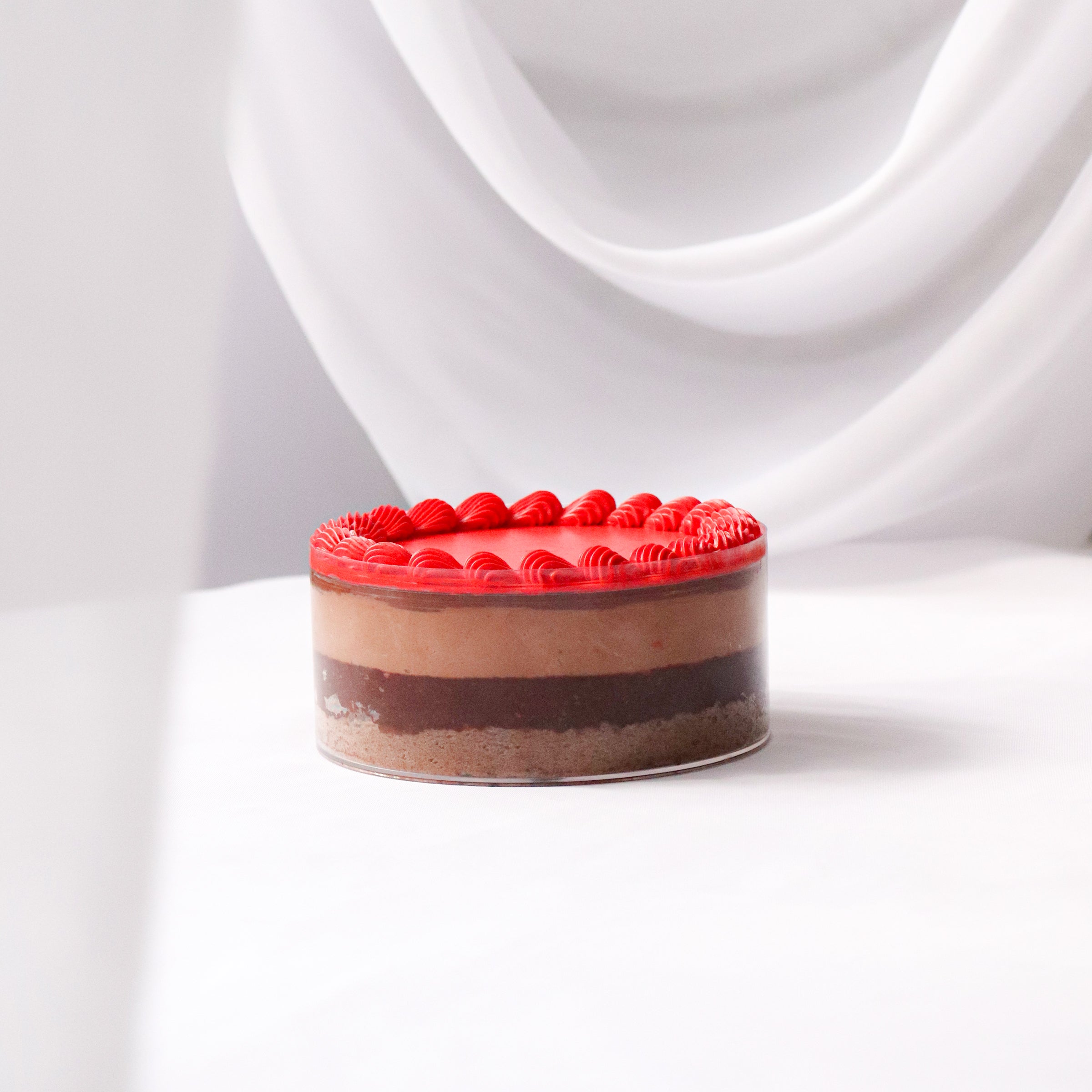 Dark Choco Bonbon Cloud Valentine Aegyo Cake