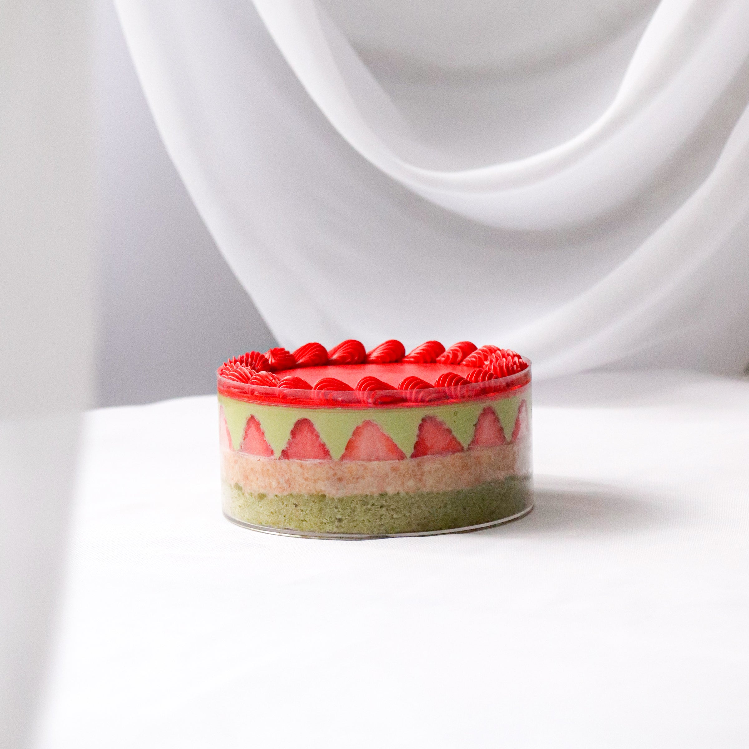 Matcha Strawberry Cloud Valentine Aegyo Cake