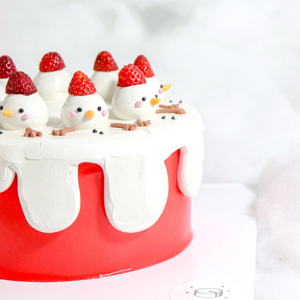 6" Strawberry Snowman Aegyo Cake