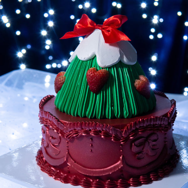 6" Grand Christmas Tree Aegyo Cake