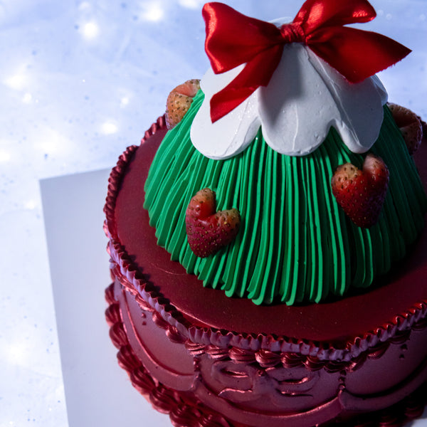 6" Grand Christmas Tree Aegyo Cake