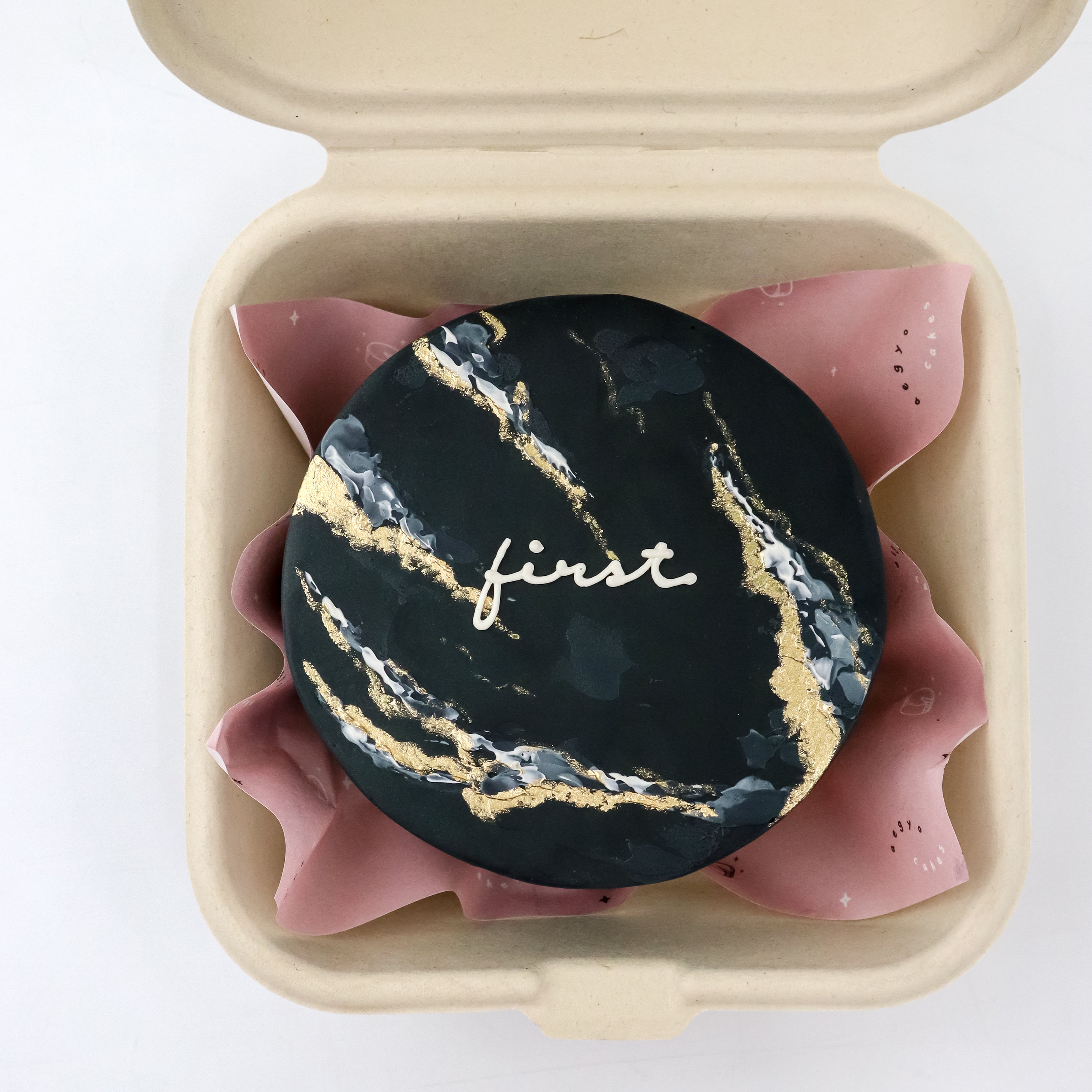 Lunchbox Marble Signature Aegyo Cake